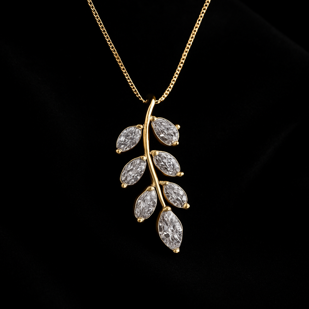 Marquise de Lumière — 2N Master-Artisan recreation, shown in clear diamond and fancy colour
