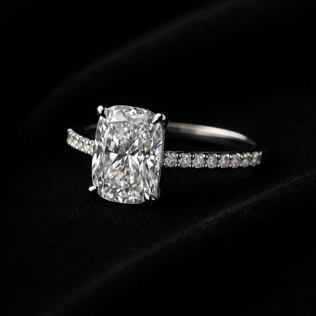  — 2N look-alike recreation, shown in clear diamond and fancy colour