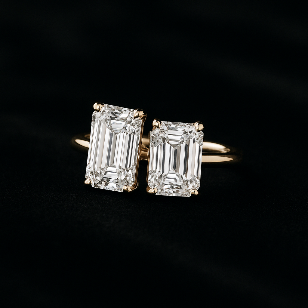  — 2N look-alike recreation, shown in clear diamond and fancy colour
