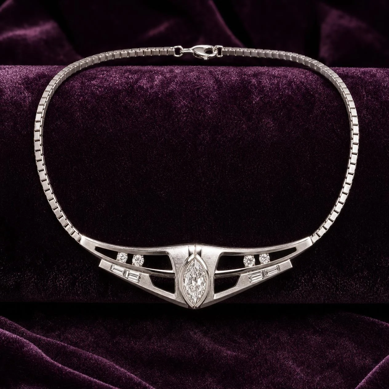 Navigatore di Marmo, 1 ct tw marquise lab grown diamond men’s necklace in 14K white gold (front view)