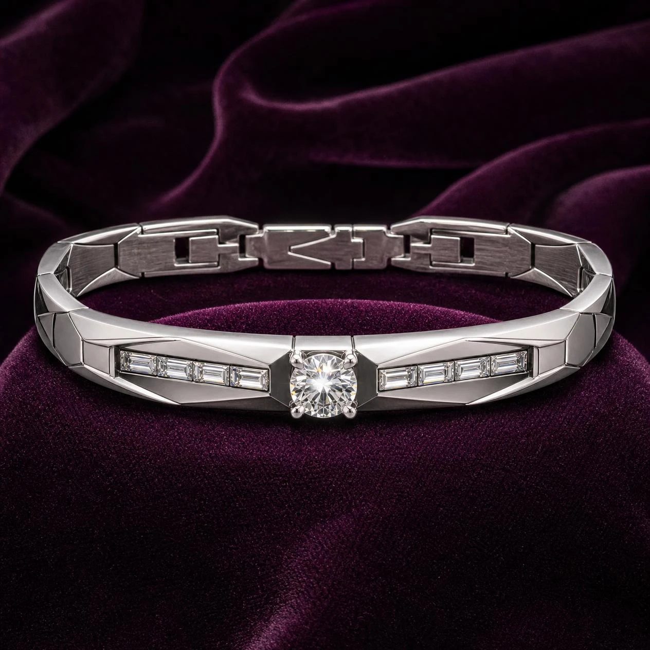 Ammiraglio Vigile, 1.3 ct tw round lab grown diamond men’s bracelet in 14K white gold (front view)