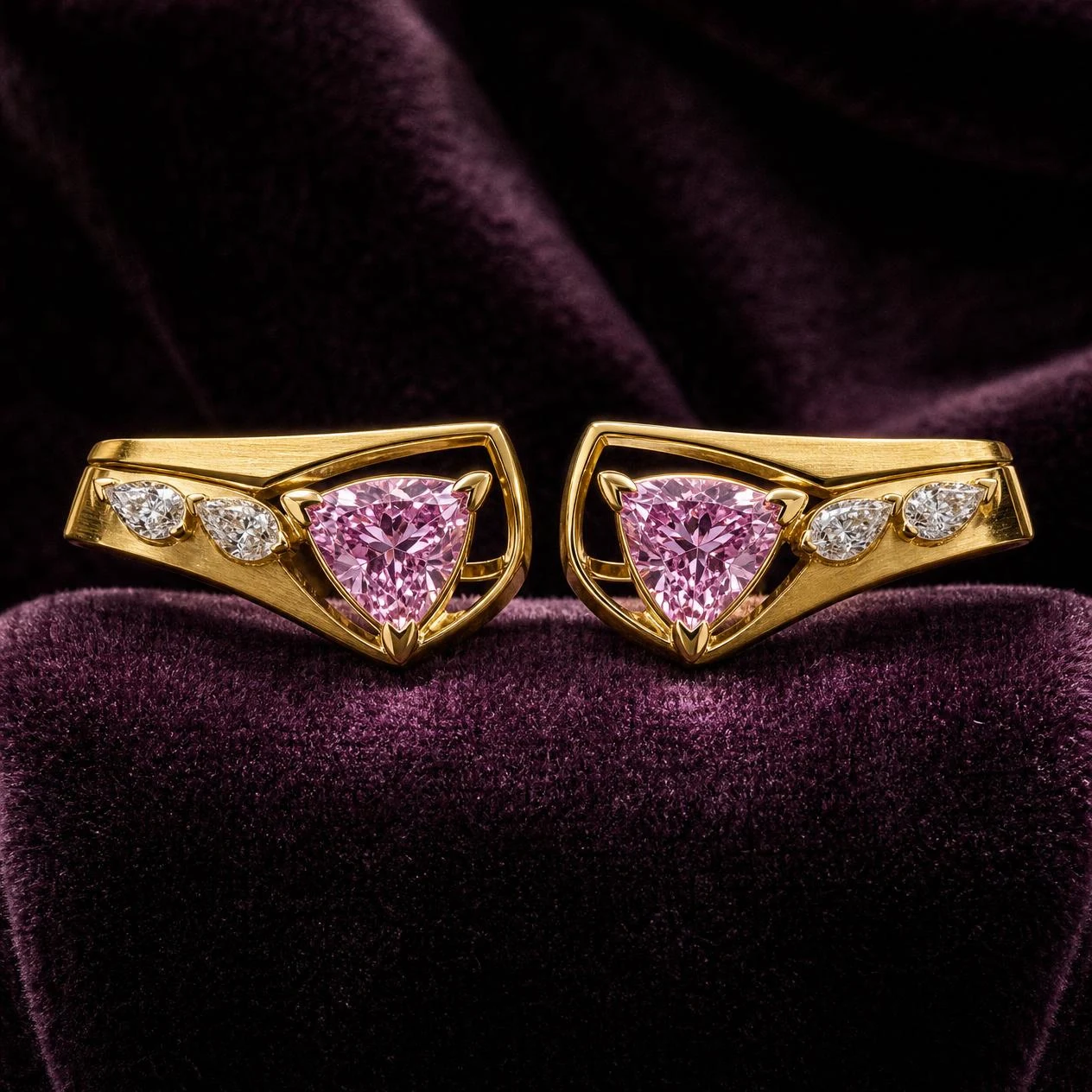 Giada Fiorente, 2.6 ct tw trillion lab grown diamond earrings in 14K yellow gold (front view)