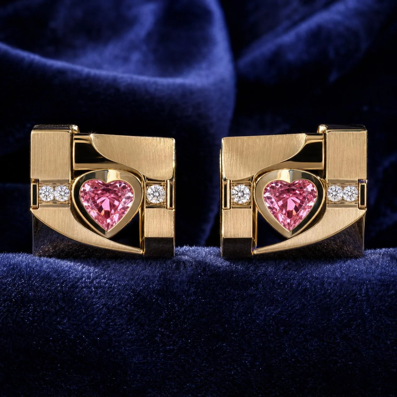 Ebano d'Occidente, 1.8 ct tw heart lab grown diamond men’s earrings in 14K yellow gold (front view)