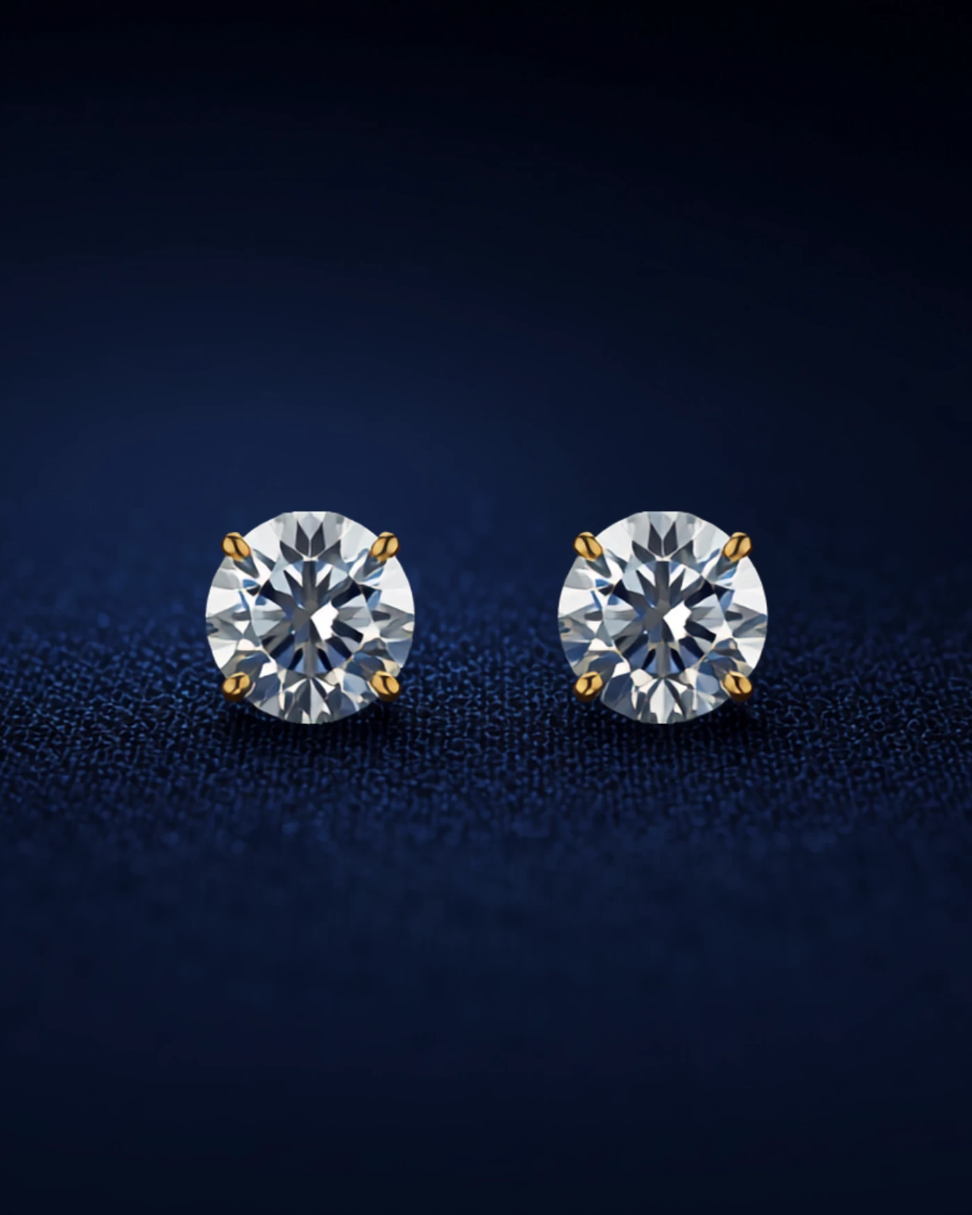Goccia d'Eternità — 2N Master-Artisan recreation, shown in clear diamond and fancy colour