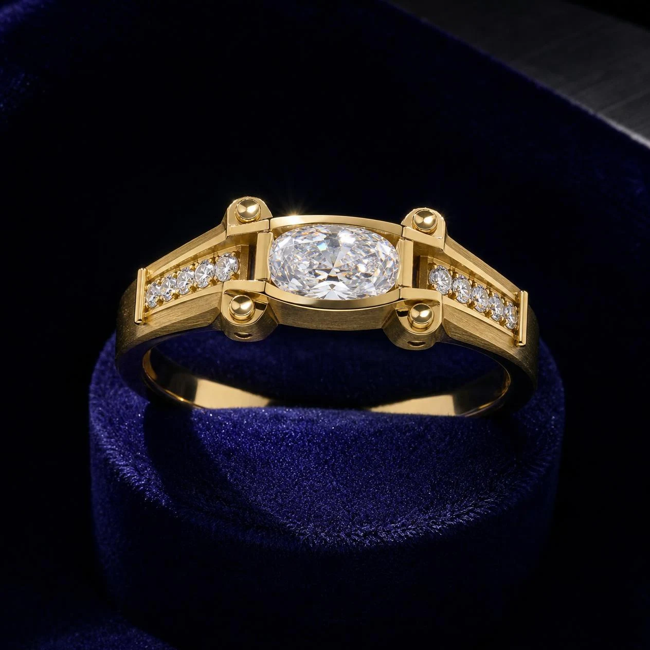 Legionario Fermo, 1.11 ct tw oval lab grown diamond men’s ring in 14K yellow gold (front view)
