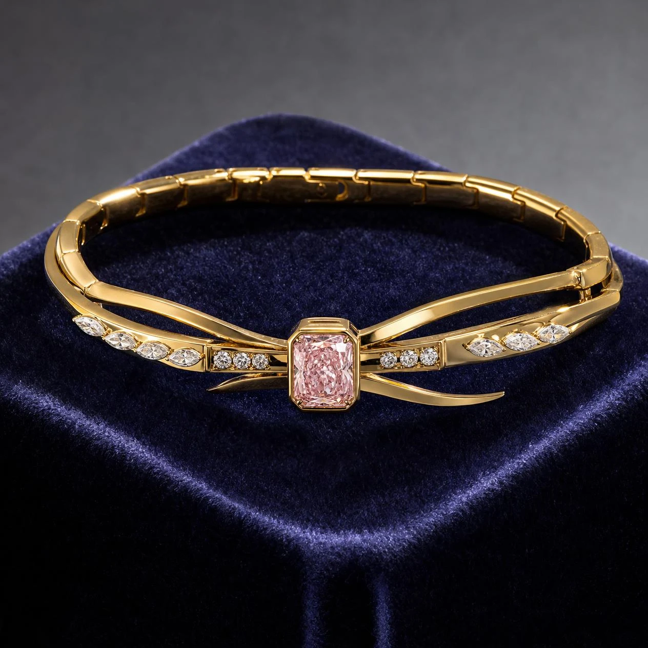 Mimosa del Mare, 1.24 ct tw radiant lab grown diamond bracelet in 14K yellow gold (front view)