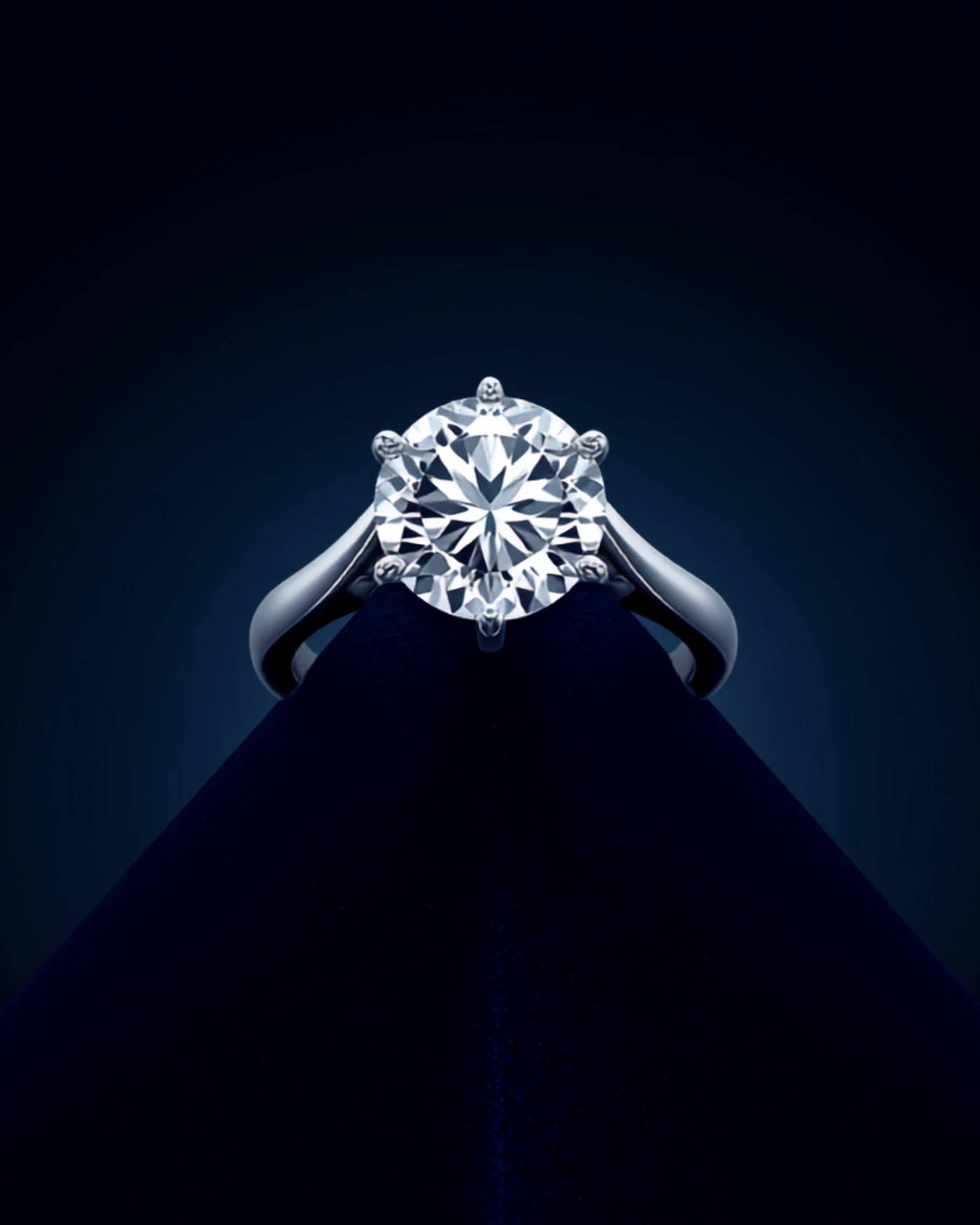 Voce del Cuore — 2N Master-Artisan recreation, shown in clear diamond and fancy colour