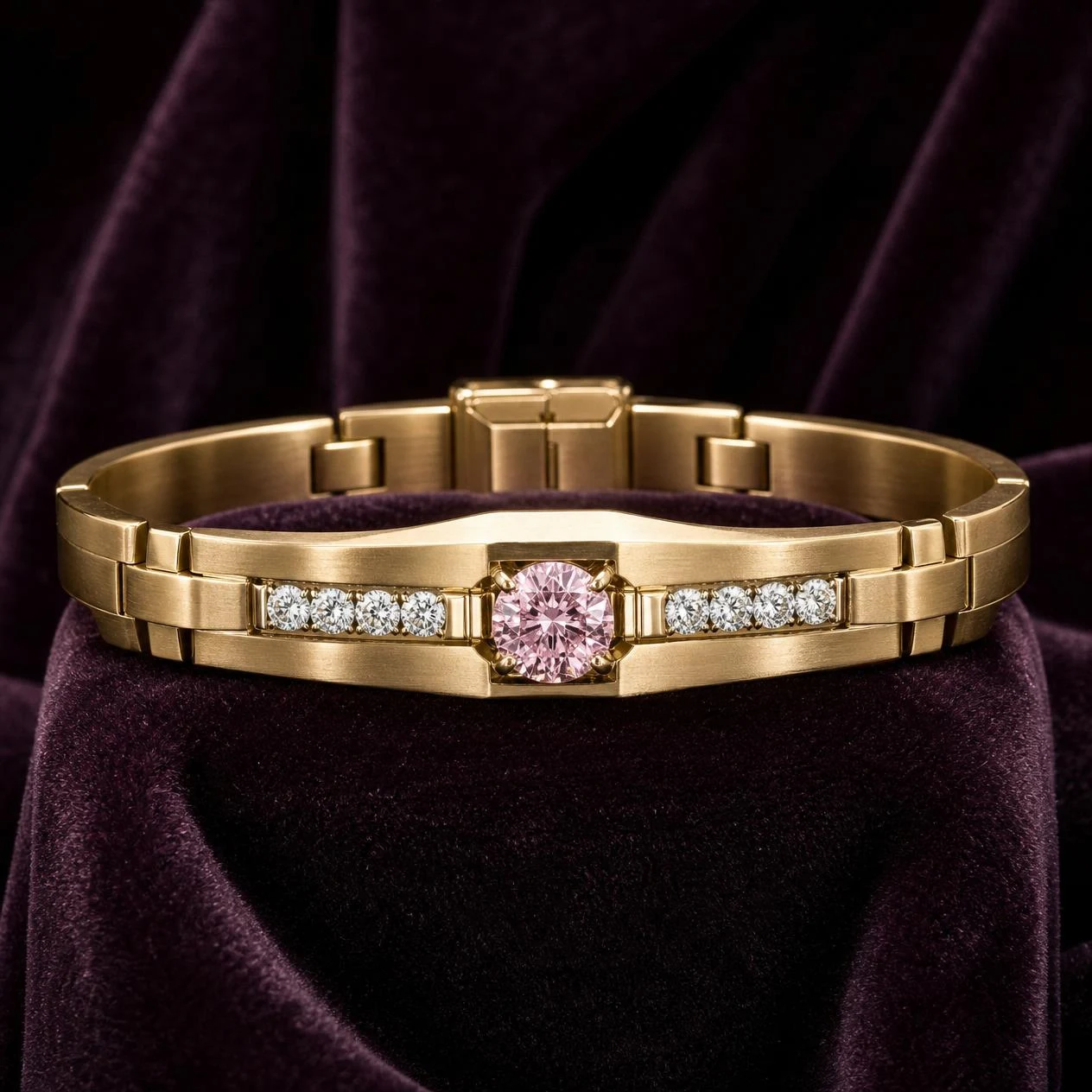 Console di Genova, 1.22 ct tw round lab grown diamond men’s bracelet in 14K yellow gold (front view)