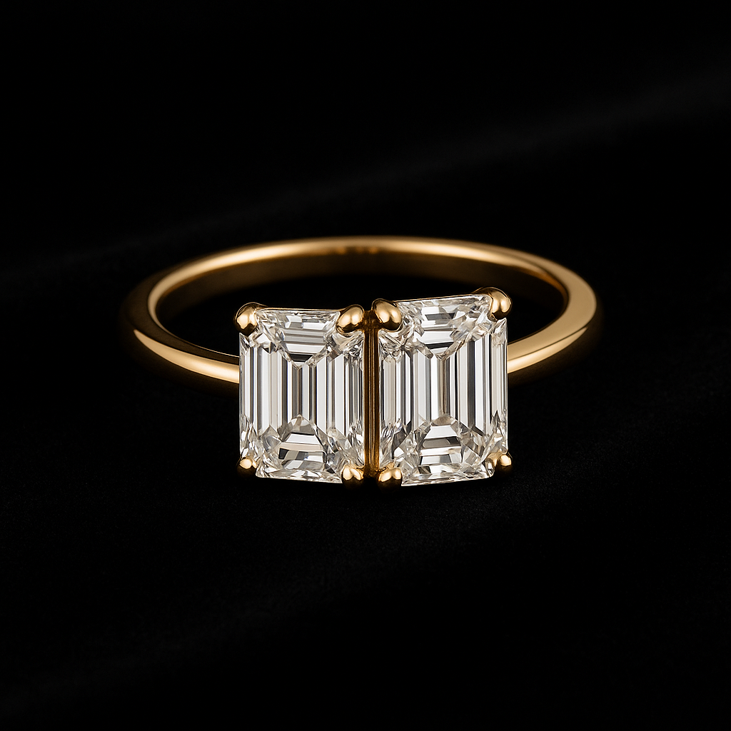  — 2N look-alike recreation, shown in clear diamond and fancy colour