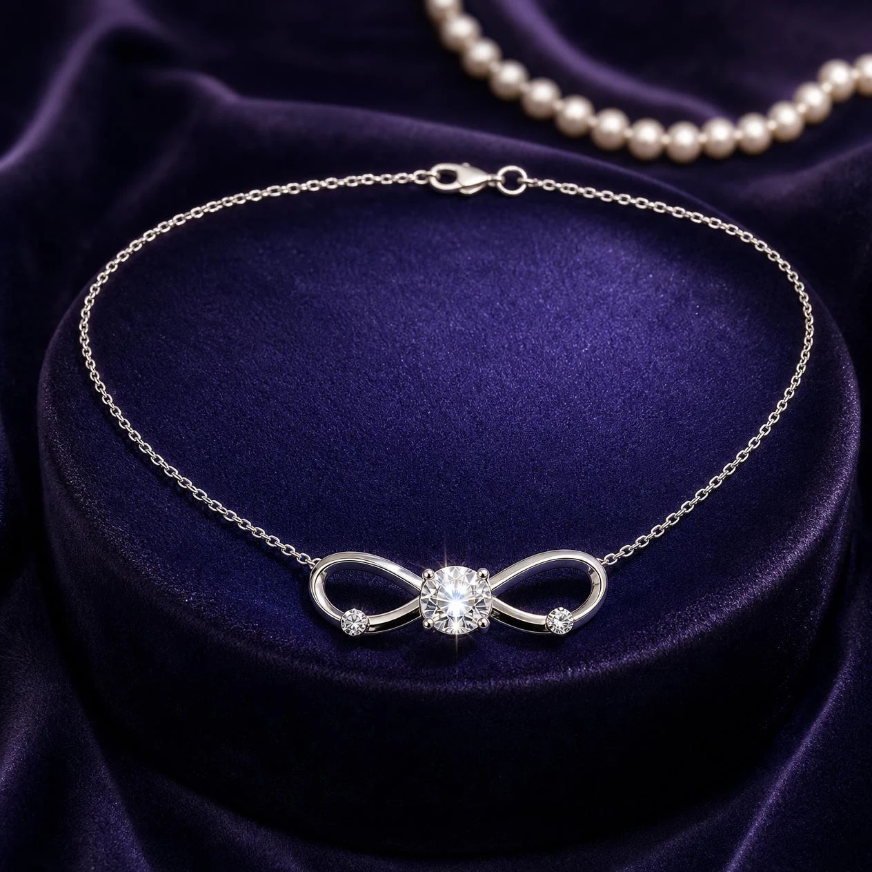 Dolce Fiorente, 1.16 ct tw round lab grown diamond necklace in 14K white gold (front view)