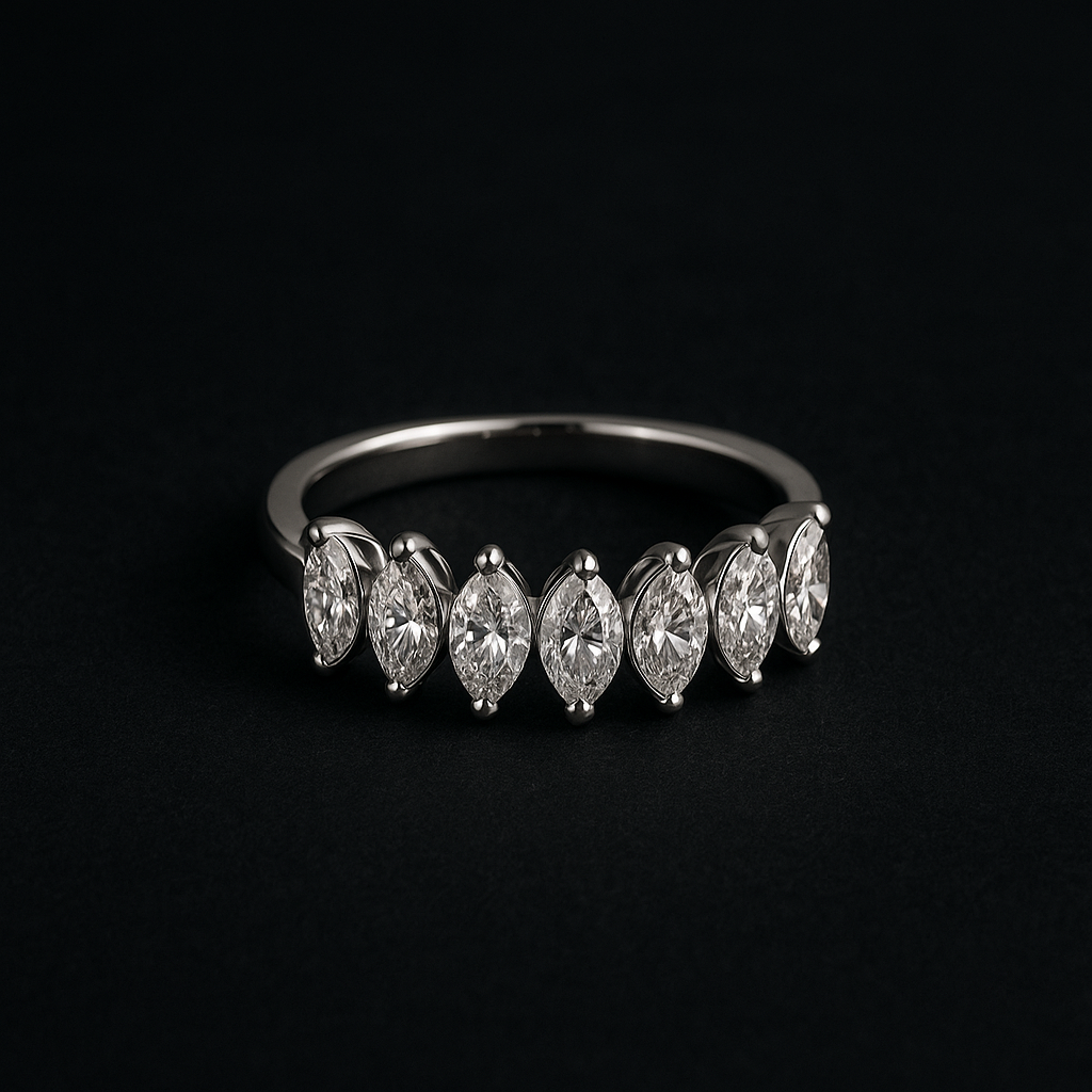 Sorriso d'Amore — 2N Master-Artisan recreation, shown in clear diamond and fancy colour