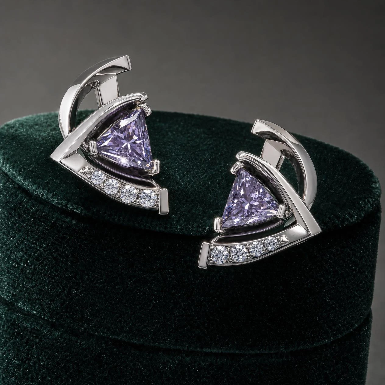 Platino d'Acciaio, 1.92 ct tw kite lab grown diamond men’s earrings in 14K white gold (front view)