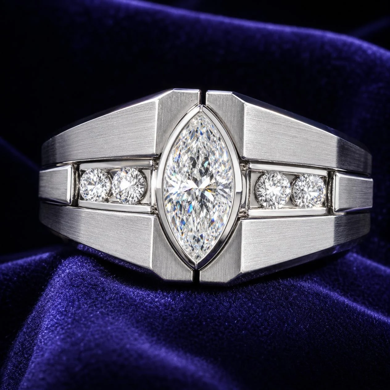 Stendardo di Venezia, 1.12 ct tw marquise lab grown diamond men’s ring in 14K white gold (front view)