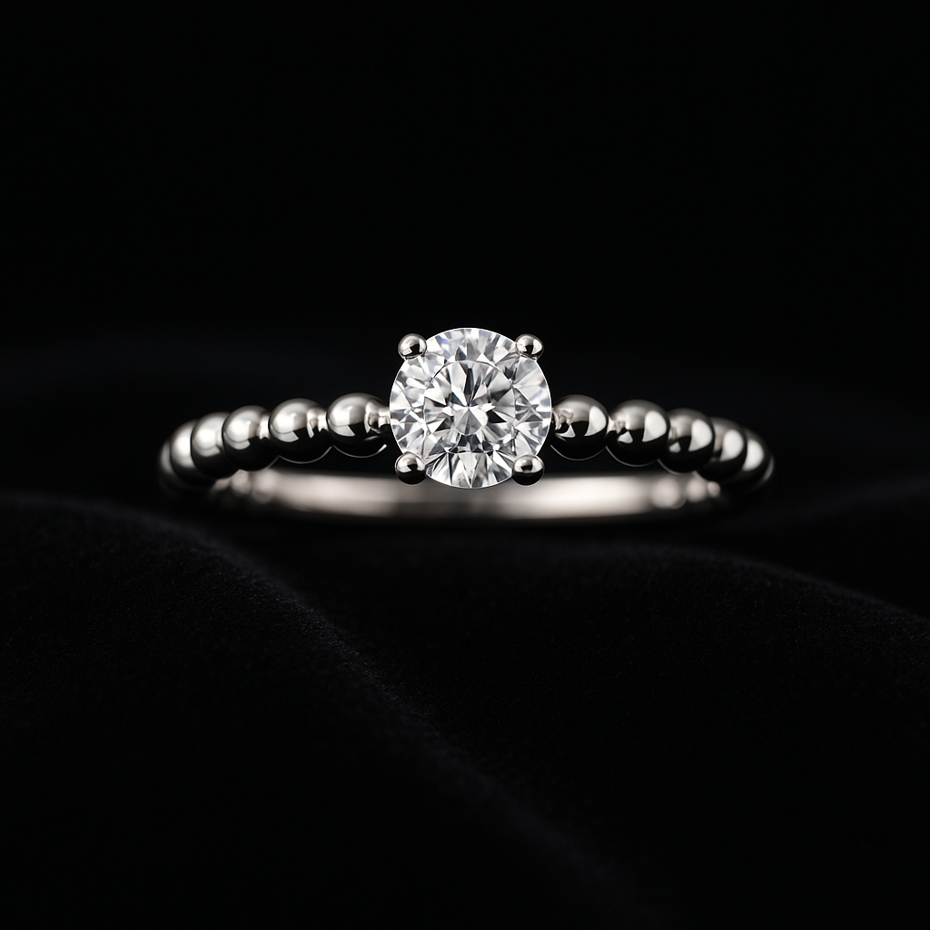 Cerchio di Luce — 2N Master-Artisan recreation, shown in clear diamond and fancy colour