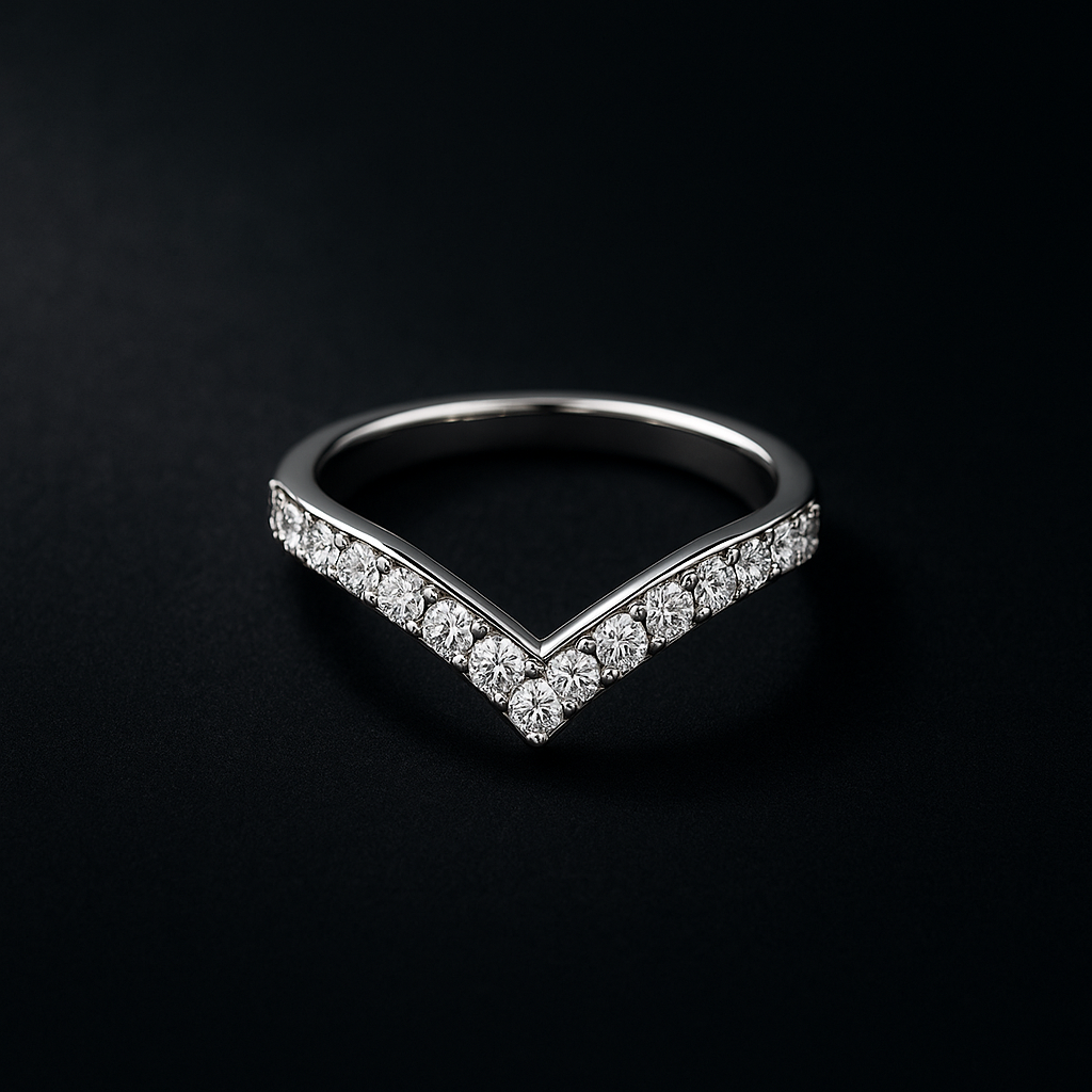 Luce Perfetta — 2N Master-Artisan recreation, shown in clear diamond and fancy colour