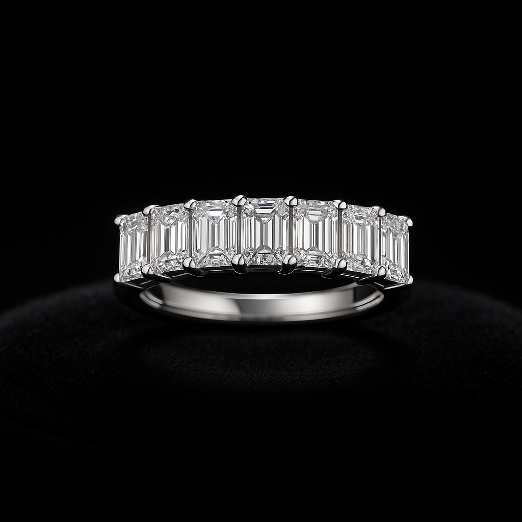 Éclat Pur — 2N Master-Artisan recreation, shown in clear diamond and fancy colour