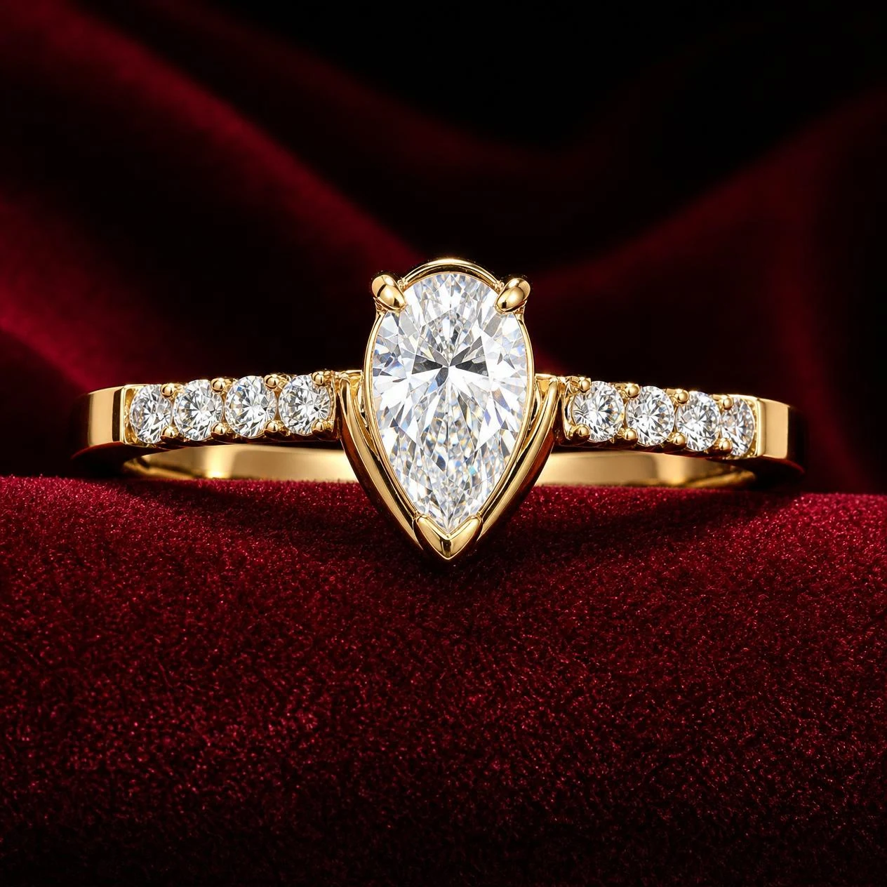 Stella de Minuit, 1.44 ct tw pear lab grown diamond ring in 14K yellow gold (front view)