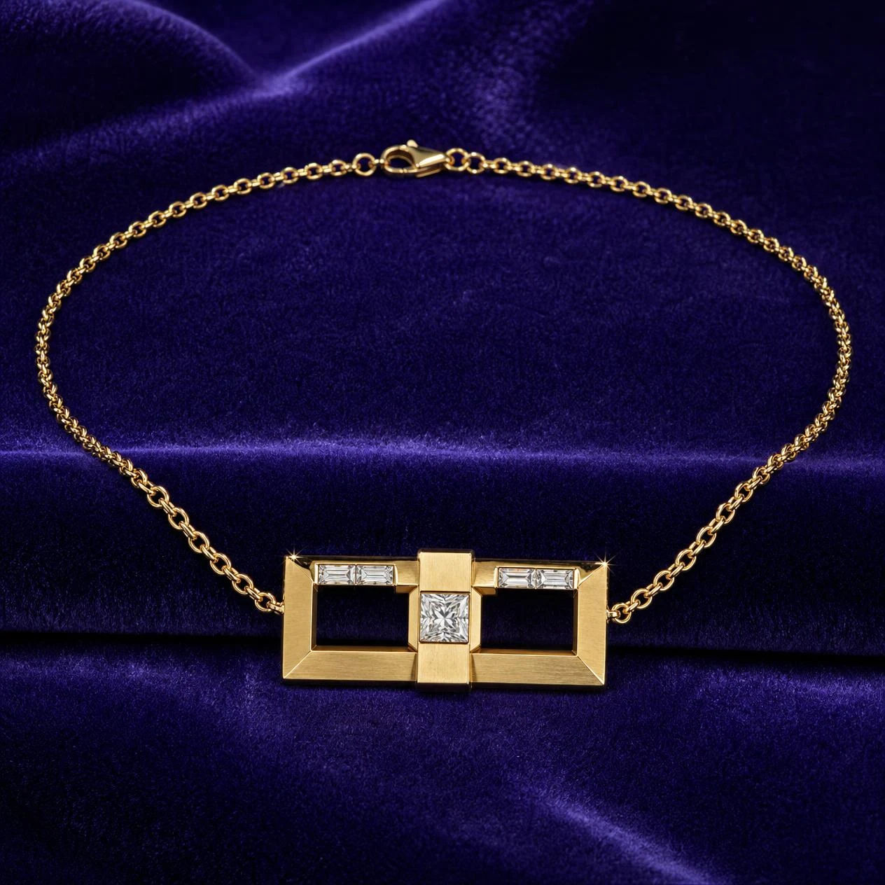 Cratere di Bronzo, 0.71 ct tw princess lab grown diamond men’s necklace in 14K yellow gold (front view)