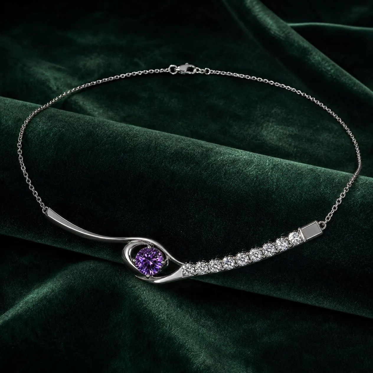 Abrazo Sonoro, 1.8 ct tw round lab grown diamond necklace in 14K white gold (front view)