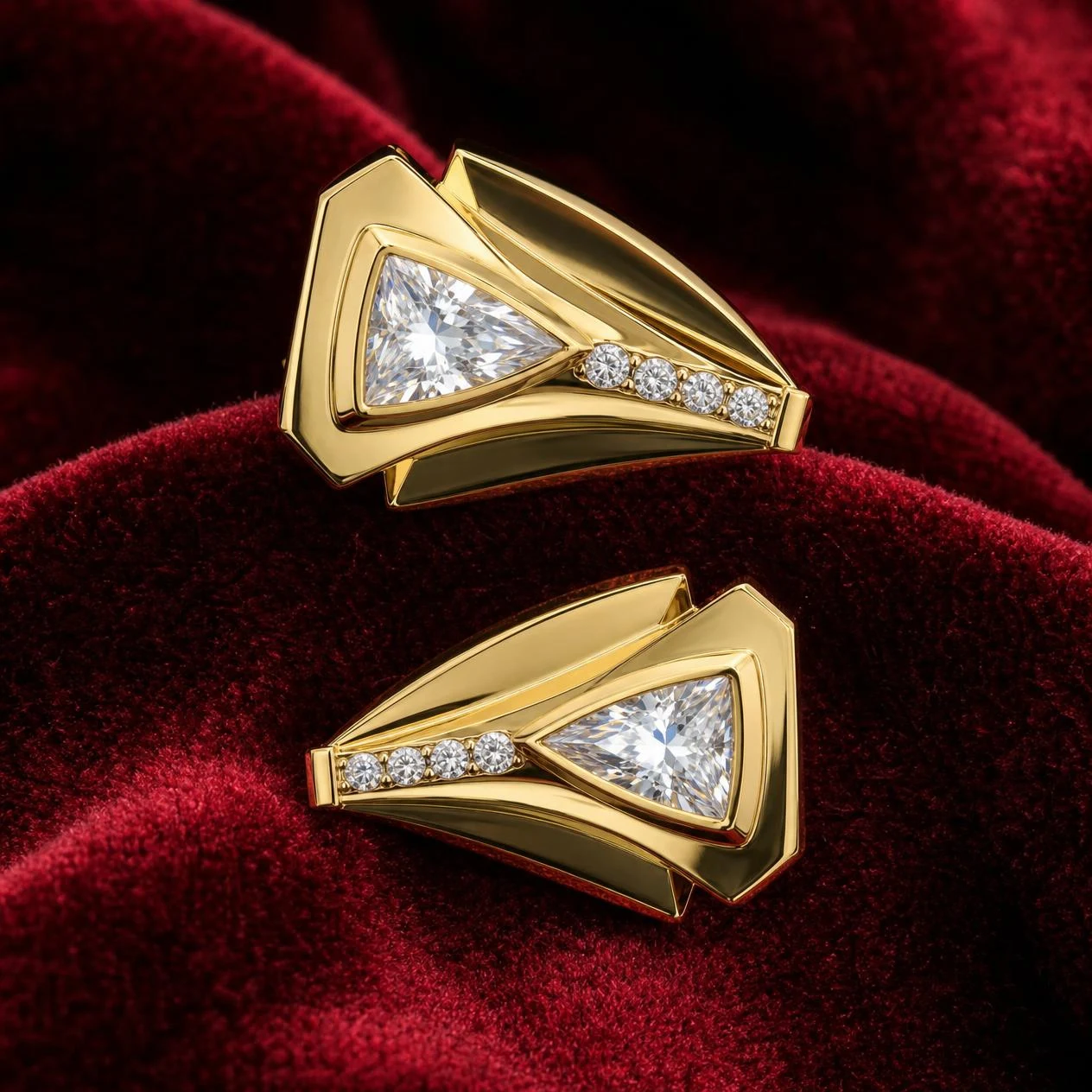 Mimosa Dorée, 1.76 ct tw kite lab grown diamond earrings in 14K yellow gold (front view)
