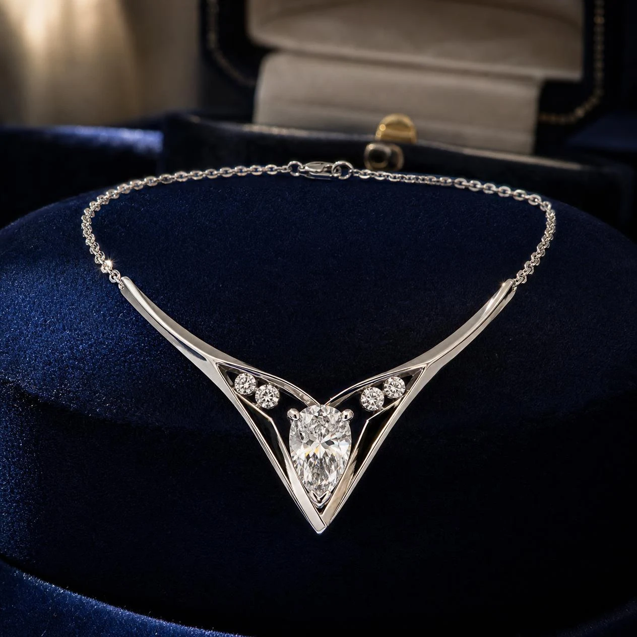 Rugiada Viva, 1.4 ct tw pear lab grown diamond necklace in 14K white gold (front view)