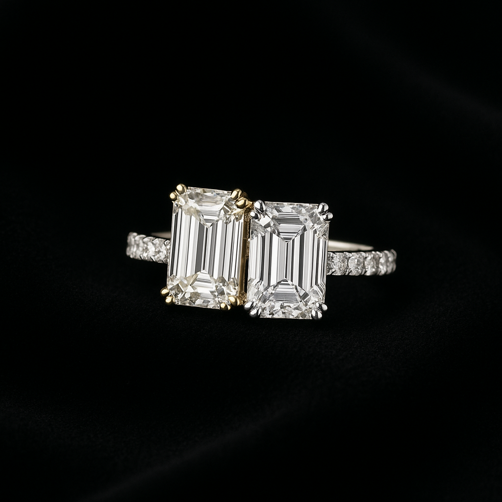  — 2N look-alike recreation, shown in clear diamond and fancy colour