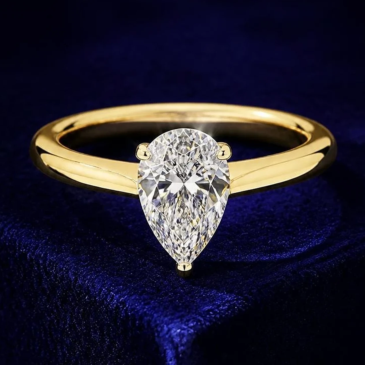 Gioia Viva, 2 ct tw pear lab grown diamond ring in 14K yellow gold (front view)